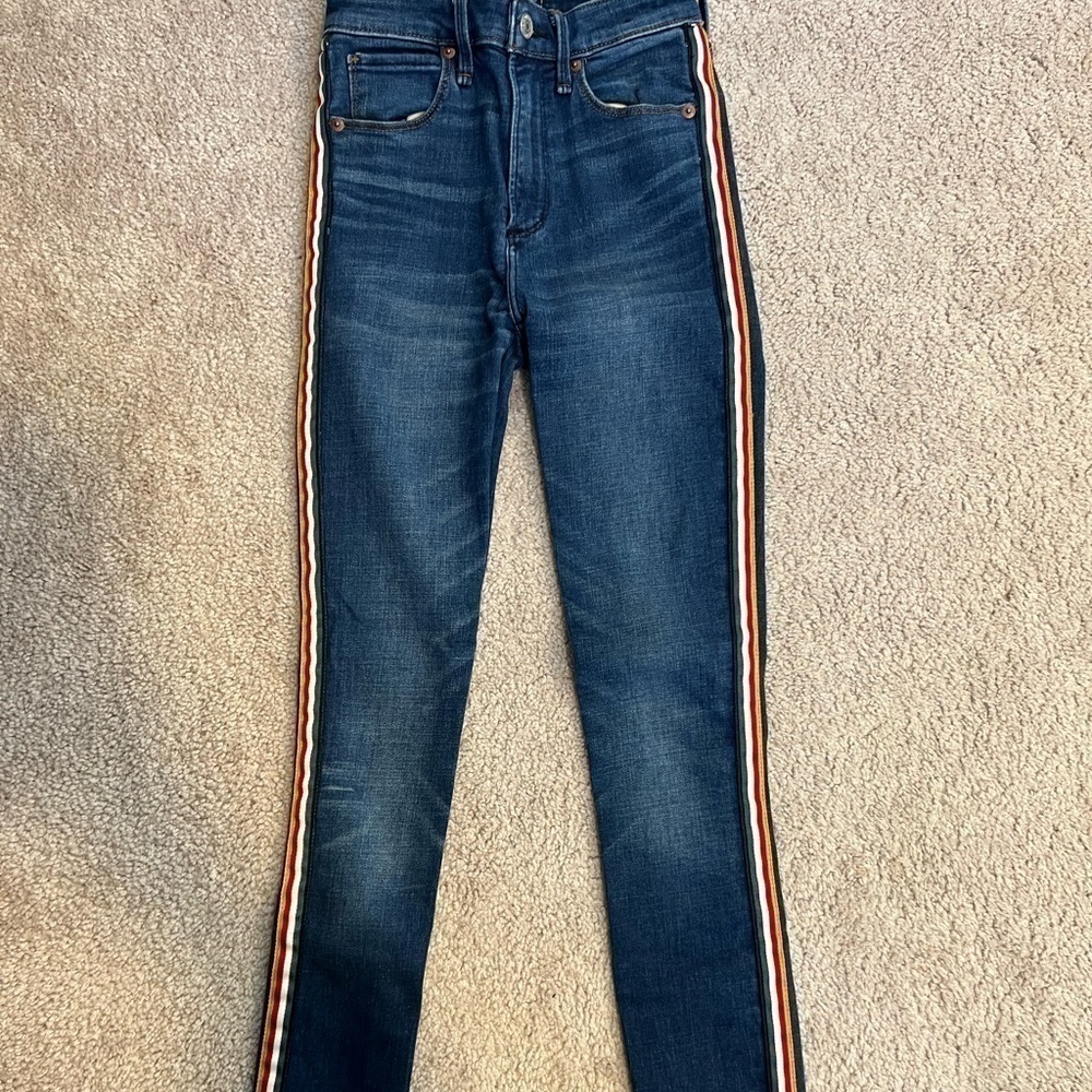 Abercrombie & Fitch Women’s‎ “Simone High Rise” Striped Dark Wash Jeans Size 00